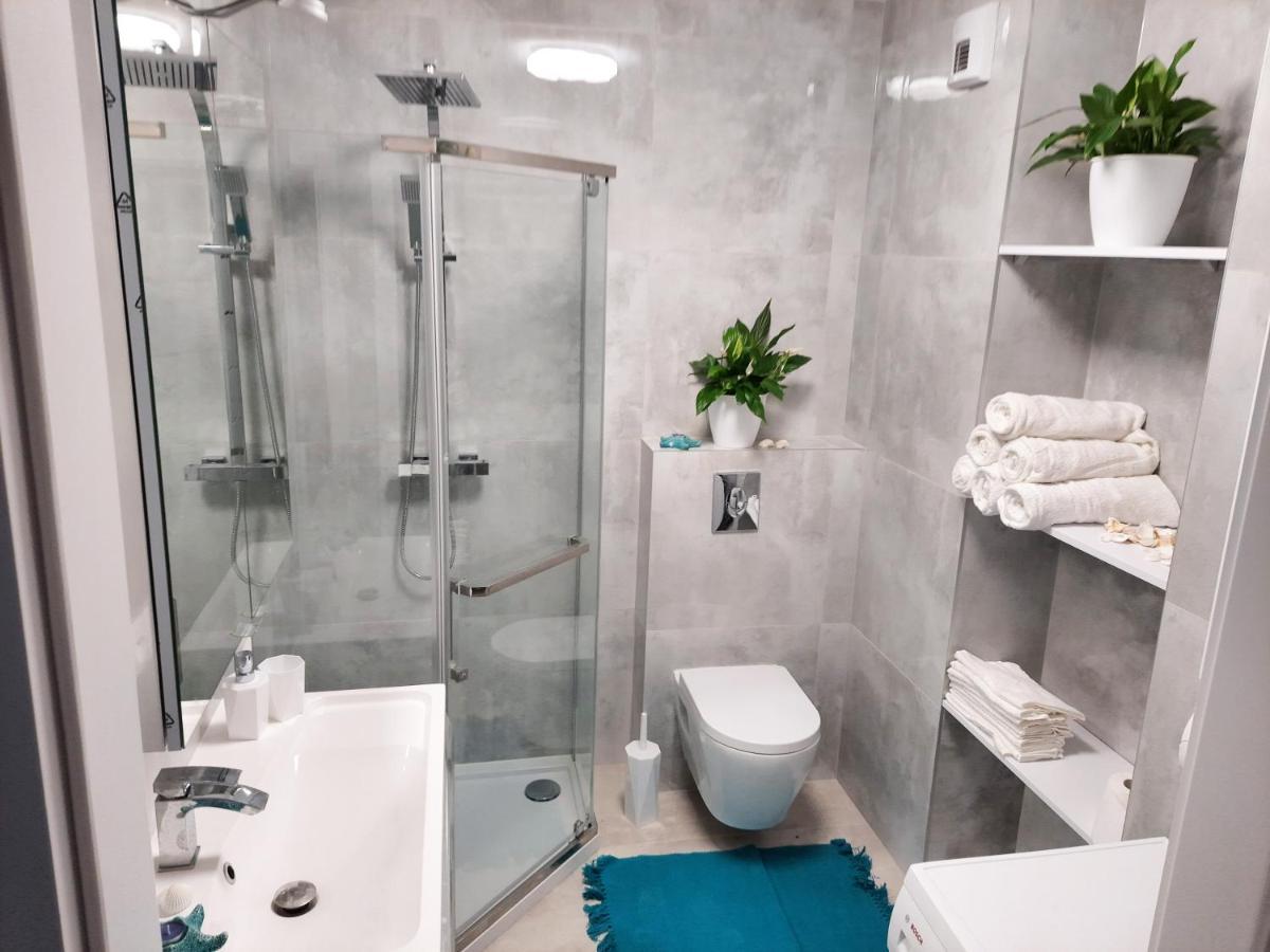 Apartament Amber Comfort Z Prywatnym Miejscem Parkingowym كولوبرزيغ المظهر الخارجي الصورة