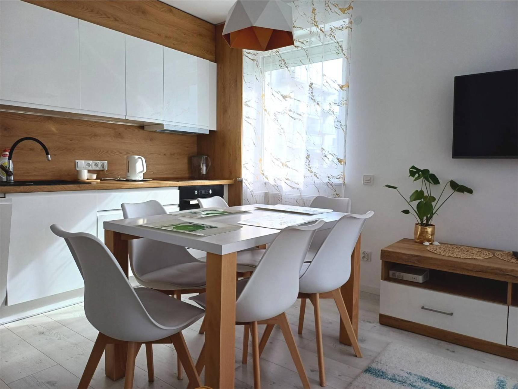 Apartament Amber Comfort Z Prywatnym Miejscem Parkingowym كولوبرزيغ المظهر الخارجي الصورة
